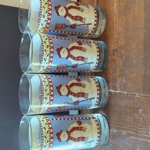 Set of 4 Debbie Mumm Snowman glasses